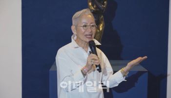 밀라논나, ‘모네에서 앤디워홀까지’ 전시 홍보대사 위촉