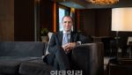 “콘래드 서울 새 수장”…사무엘 피터 총지배인 취임