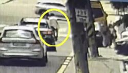 차도로 비틀비틀 걸어가...이경규 '약물 운전' CCTV 보니
