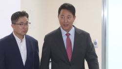 [포토]서울뷰티위크 홍보단 발대식 참석하는 오세훈 시장