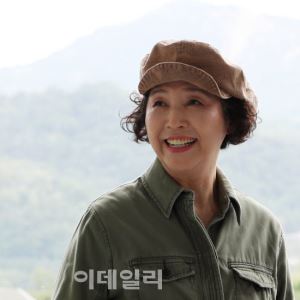 국민며느리 고두심 "만덕 할망 상생·나눔정신 알리는게 나의 사명"