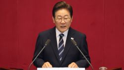 李대통령 ‘잘하고 있다' 64%·‘잘못하고 있다' 21%[한국갤럽]