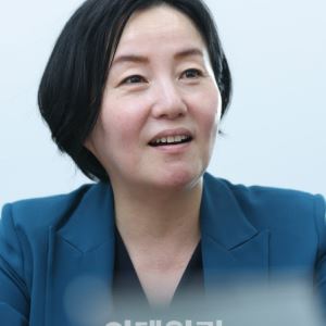 "금융 소비자 권리 지켜줄 독립 감독기구 신설 필요"