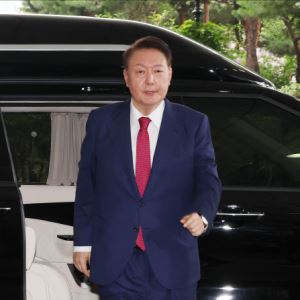 법원 폭동의 기억…`尹 구속심사` 앞둔 경찰, “불법 행위 무관용”