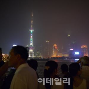 中 무비자에 외국인 '우르르'…상하이 외국인 여행객 44%↑