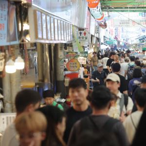 “올영·다이소 포함, SSM은 배제” 소비쿠폰 형평성 논란…왜?