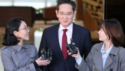 "가장 신경 쓰는 출장"…이재용, '억만장자 사교클럽' 참석