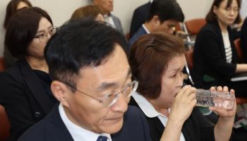 서울교대 총장, '손효숙 리박스쿨 대표 형사고소'