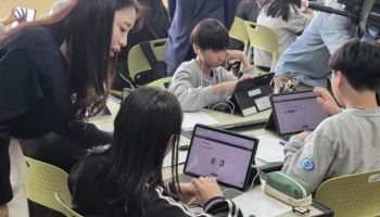 AI교과서 결국 ‘교육자료’로…국회 교육위 통과