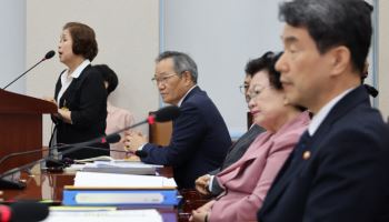 교육부 국장 “尹 대통령실, 리박스쿨 챙겨달라 압박”