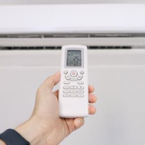 에어컨 ‘전기료 폭탄’ 피하려면 껐다 켜라?…진짜 꿀팁은