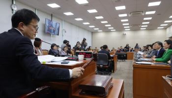 여당-전공의, 14일 국회서 간담회…의정갈등 수습 나선다