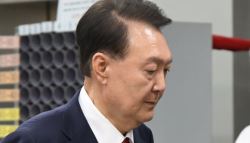 내란특검, 오늘 윤석열 소환…불응시 '강제구인' 시사