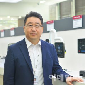 "서울 버스 태그리스 단말기 공급…'중단없는 여행' 목표"