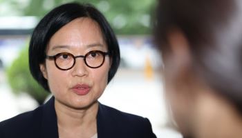 한성숙 후보자 “소상공인 디지털 자생력 필수…성장 기틀 다질 것”