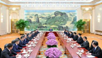 시진핑, 바쁜 외교 일정으로 건재 과시 “패권·괴롭힘 반대”