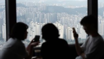 “영끌 후폭풍 무서워”…고가 아파트 포기하는 계약자들