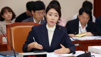 전직 보좌진 “이상한 친구니 뽑지 말라더라”…강선우, 위증 논란까지