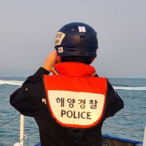 부부싸움 후 여객선서 투신…70대 남성, 숨진 채 발견