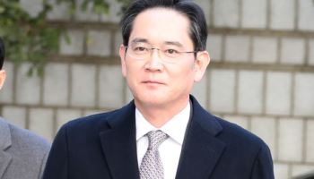 ‘복합위기 돌파’ JY역할론 커진다…대형M&A 공격경영 본격화