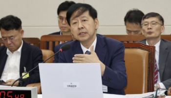 구윤철, 배우자 약사면허 대여 의혹에 “즉시 계약종료토록 할 것”