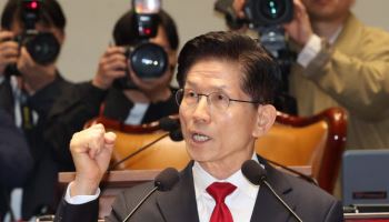 김문수, 국힘 당대표 출마선언…“李 독재 막고 국힘 혁신”