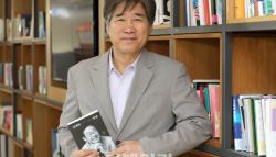 계엄에 충격, 소설 집필 중단…16살 '소년 이재명' 일기 펼쳤다