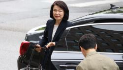 '대통령실 휴가 반려'에 이진숙 그렇게 중요한 기관인데 왜...