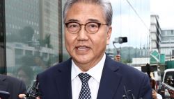 특검, 박진 前장관 7시간 조사…尹부부 우크라 방문 경위 추궁