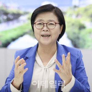 이순희 강북구청장 "고도제한 완화 성과..난개발 막을 것"