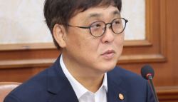 [포토]인사말하는 최휘영 문화체육관광부 장관