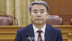 특검, 법무부 압수수색…'이종섭 도피성 출국' 의혹 수사