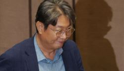 경찰, '주식 차명거래 의혹' 이춘석 법사위원장 입건
