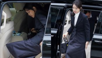 "김건희, 스캔들 중심" "디올 가방, 정권 붕괴 트리거"...외신도 주목