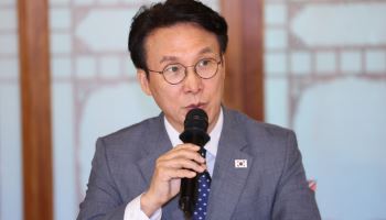 '원팀' 강조한 김민석 총리…"'당정대' 완전 일체·책임 공동체 되자"