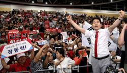 국힘, '전대 혼란' 전한길에 '경고' 그쳐…"全 진술 설득력 있다"