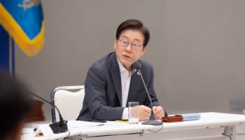 李대통령 "2차 내수 활성화 정책 필요하다"