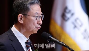 尹·김건희 '단독 접견' 중단…정성호 "모든 국민은 법 앞에 평등"