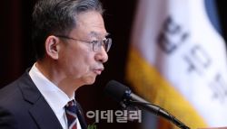 尹·김건희 '단독 접견' 중단…정성호 모든 국민은 법 앞에 평등