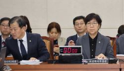 정은경 "국민연금 구조개혁 추진…복지수당 자동지급제 검토"