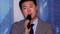 [마켓인]임기 연장한 AC 협회장…남은 과제는