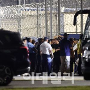 WSJ “조지아 공장 구금사태 투자 저해 요인…임시비자 늘려야”