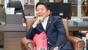 김창규 제천시장 "한방·천연물 산업 생태계 조성할 것"