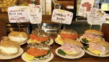 ‘80시간 근로’ 런던베이글 사태가 자본시장에 던진 경고