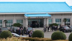 트럼프 "더 많은 것들 합의"…시진핑 "중미 관계 안정적"