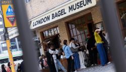 런베뮤, '과로사 의혹' 직원 유족과 합의…"오해 해소"	