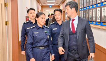 국방부 특별자문위, 軍 사관학교 교육 개혁 위한 현장 방문