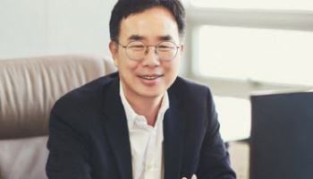 HLB에 2000억 베팅한 LMR, 투자 조건 분석해보니