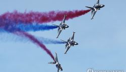 독도 훈련 반발 日, 블랙이글스 두바이에어쇼 참석 방해(?)