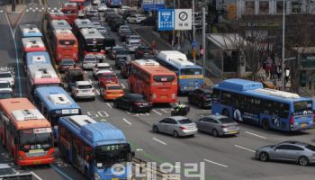 “수능날 버스 멈춰서나”…서울 시내버스 총파업 위기